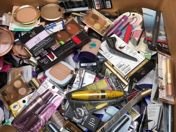 Cosmetics Liquidation Pallets - Image 2